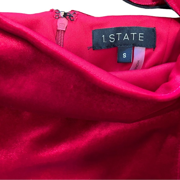 1. State Long Sleeve Red Velvet Dress Size Small‎ - Picture 5 of 9